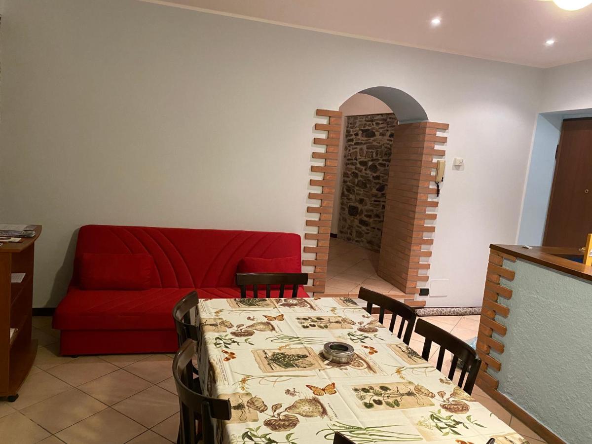 Borgo Antico House Apartment เชอร์นอบบิโอ ภายนอก รูปภาพ